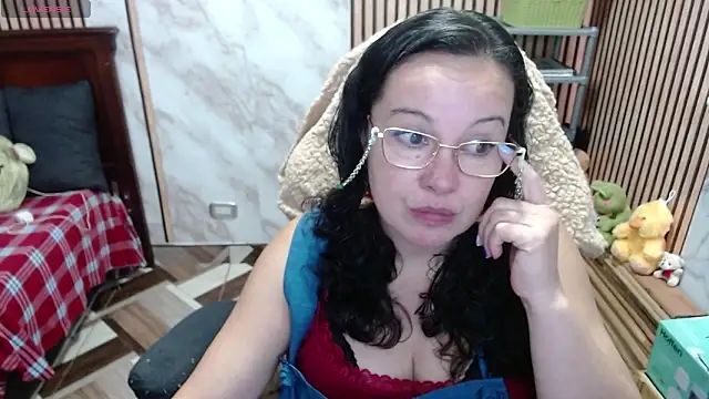 Sonialorens  online show from 26, 3, 2026