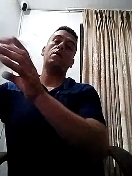 Snapshot of starplss chatting on 5, 10, 2025 starplss online show from 5, 10, 2025