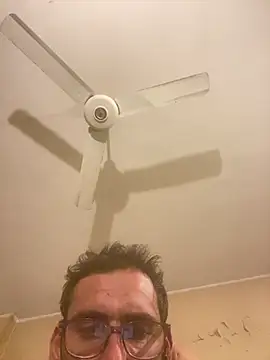 Snapshot of n2flix chatting on 7, 2, 2026 n2flix online show from 7, 2, 2026