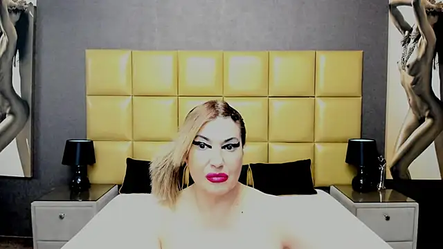 KiraLeila online show from 8, 2, 2025
