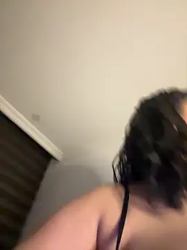 IamSashaLuv online show from 17, 2, 2025