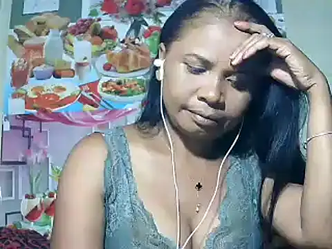 Snapshot of Hyncam chatting on 22, 2, 2025 Hyncam online show from 22, 2, 2025