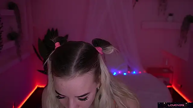 Snapshot of Sexy_Ira chatting on 11, 2, 2025 Sexy Ira online show from 11, 2, 2025