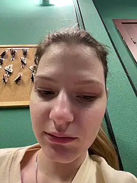 MaryHiggins online show from 12, 11, 2025