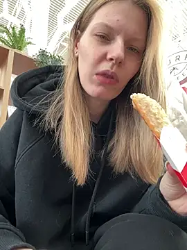 MaryHiggins online show from 6, 2, 2026