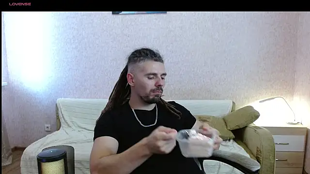 Aestheticguy101 online show from 6, 8, 2026