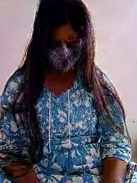 Ipsita-bold online show from 3, 5, 2026