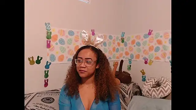 RylHoneyy online show from 5, 4, 2026
