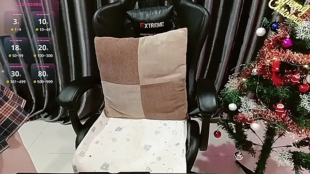 Yuki-yio online show from 5, 12, 2025