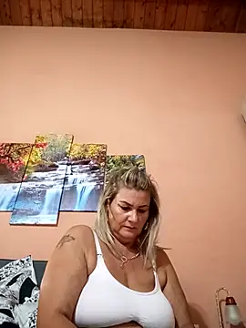 CRHYSTEL online show from 16, 10, 2025