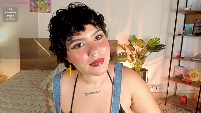 Amy art online show from 13, 5, 2026