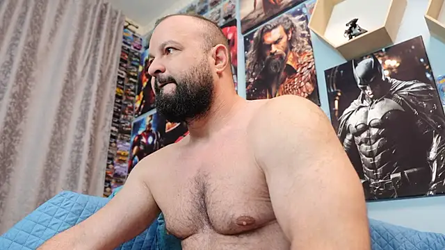 Muscle Bear online show from 24, 11, 2025