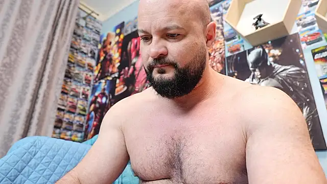 Muscle Bear online show from 4, 3, 2026