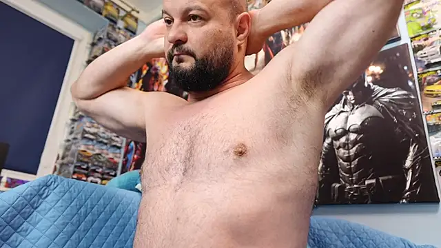 Muscle Bear online show from 24, 6, 2026