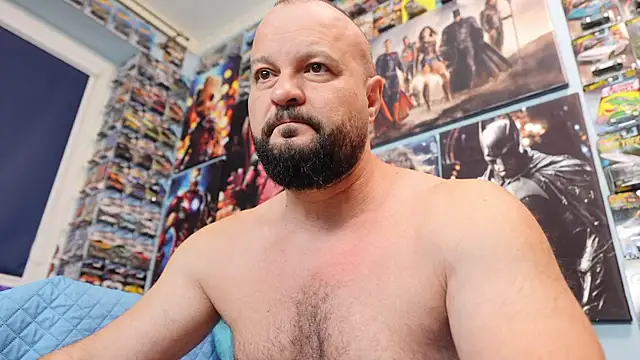Muscle Bear online show from 1, 8, 2026