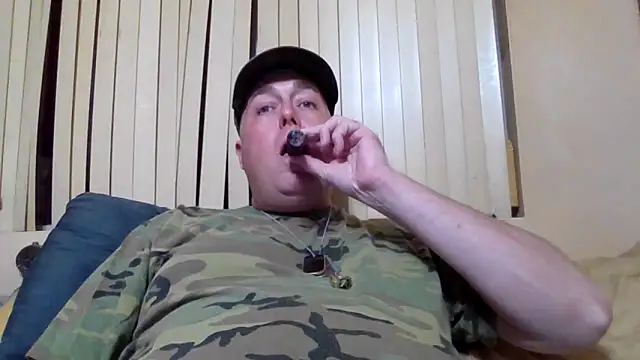 Snapshot of ThriilSergeant15 chatting on 21, 12, 2024 ThriilSergeant15 online show from 21, 12, 2024