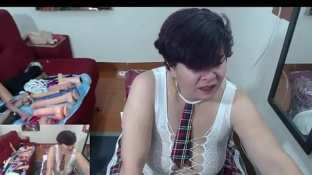 angelitolove727 online show from 10, 10, 2025