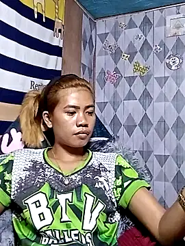 Cutie body11 online show from 7, 12, 2024