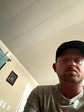 Snapshot of smokeymt420 chatting on 13, 11, 2025 smokeymt420 online show from 13, 11, 2025