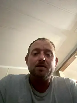 Snapshot of smokeymt420 chatting on 14, 11, 2025 smokeymt420 online show from 14, 11, 2025