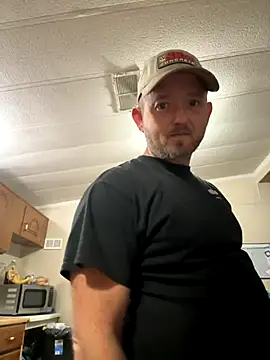 Snapshot of smokeymt420 chatting on 19, 11, 2025 smokeymt420 online show from 19, 11, 2025