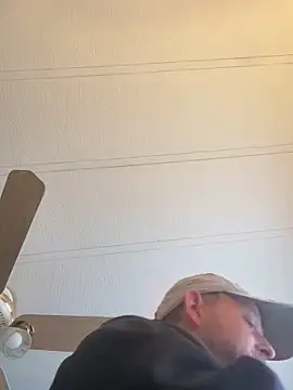 Snapshot of smokeymt420 chatting on 14, 12, 2025 smokeymt420 online show from 14, 12, 2025