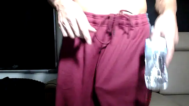 Snapshot of ThickD2C chatting on 24, 6, 2026 ThickD2C online show from 24, 6, 2026