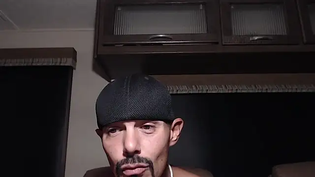 Snapshot of ThickD2C chatting on 19, 7, 2026 ThickD2C online show from 19, 7, 2026