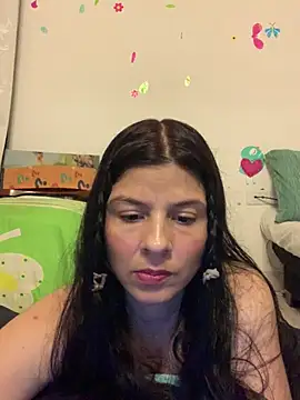 Estefani 32 online show from 29, 4, 2026
