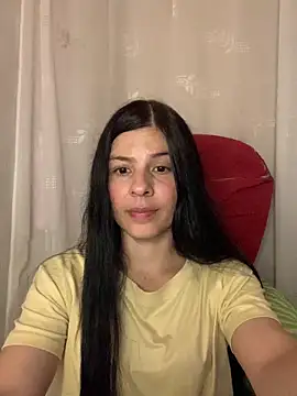 Estefani 32 online show from 23, 6, 2026