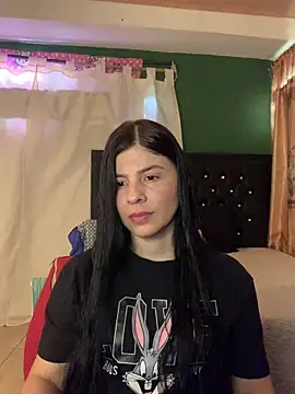 Estefani 32 online show from 26, 7, 2026