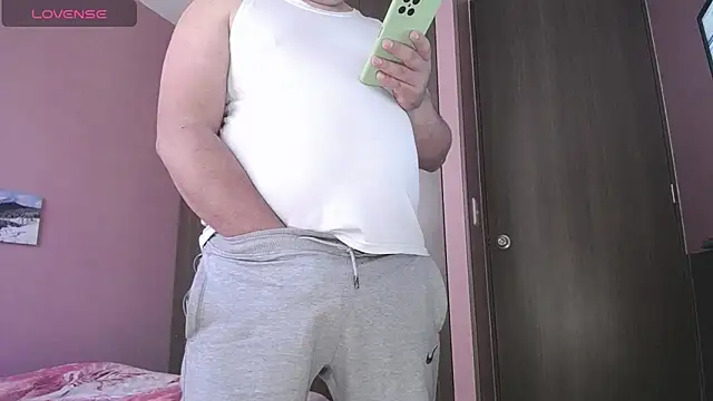 Snapshot of antonycruz chatting on 20, 3, 2026 antonycruz online show from 20, 3, 2026