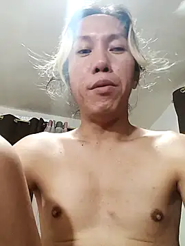 Snapshot of cute_boytoy0221 chatting on 22, 1, 2025 cute boytoy0221 online show from 22, 1, 2025