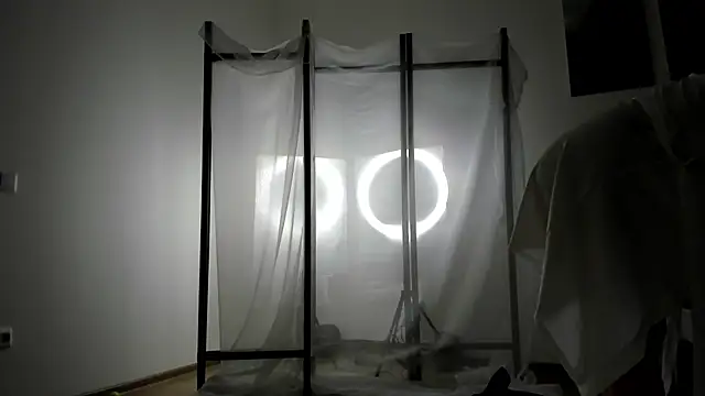 ChloeTayaa online show from 6, 3, 2026