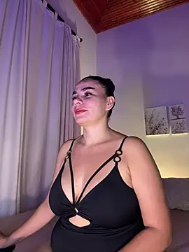 Snapshot of MeganDupont chatting on 10, 12, 2024 MeganDupont online show from 10, 12, 2024