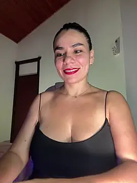 Snapshot of MeganDupont chatting on 4, 1, 2025 MeganDupont online show from 4, 1, 2025