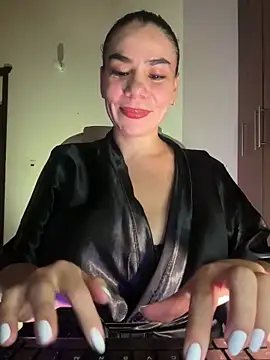 Snapshot of MeganDupont chatting on 8, 2, 2025 MeganDupont online show from 8, 2, 2025