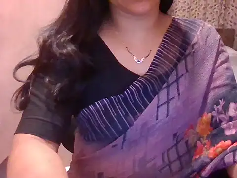 Pinky 4 online show from 22, 7, 2026
