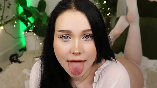 ScarletBlaze online show from 14, 1, 2025