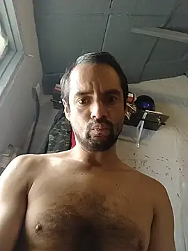 Snapshot of Brhama44 chatting on 7, 11, 2025 Brhama44 online show from 7, 11, 2025