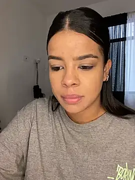 trianawhite online show from 17, 12, 2024