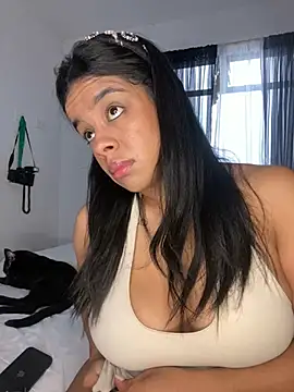 trianawhite online show from 9, 2, 2026