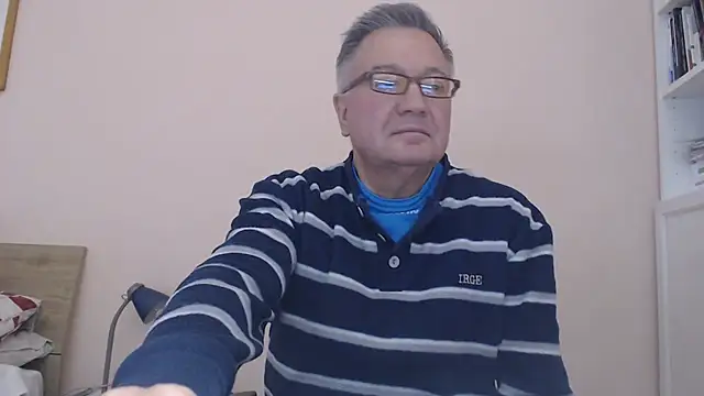 YOU6me online show from 1, 10, 2025