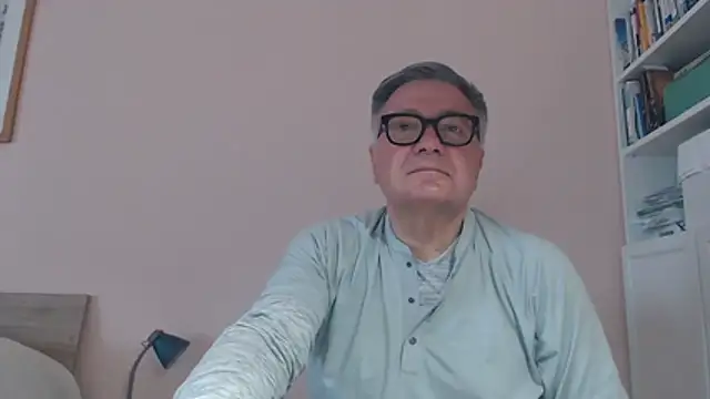 YOU6me online show from 5, 5, 2026