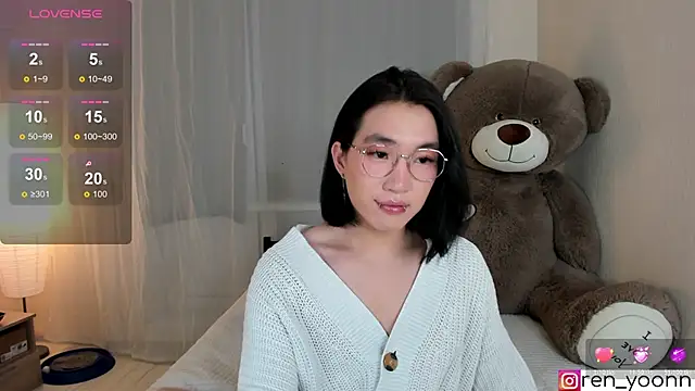 Snapshot of Ren_yoon chatting on 11, 5, 2026 Ren yoon online show from 11, 5, 2026