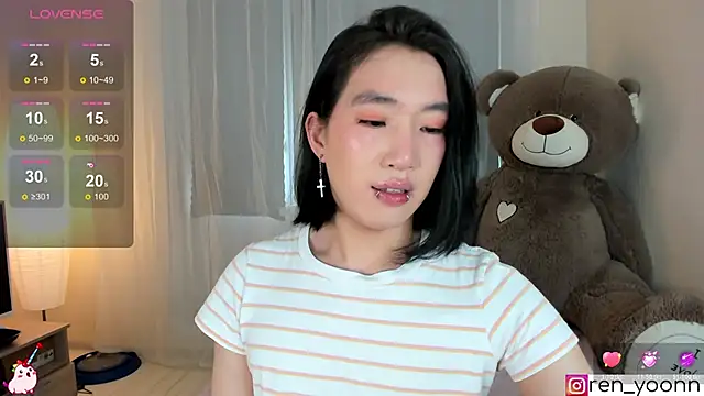 Snapshot of Ren_yoon chatting on 28, 5, 2026 Ren yoon online show from 28, 5, 2026
