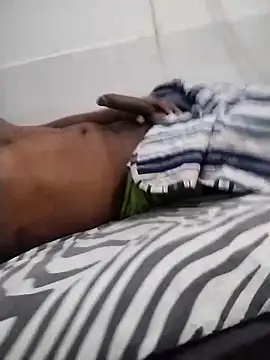 chocolatico1982 online show from 3, 12, 2024