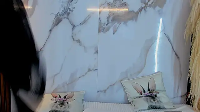 hannahill69 online show from 19, 2, 2025