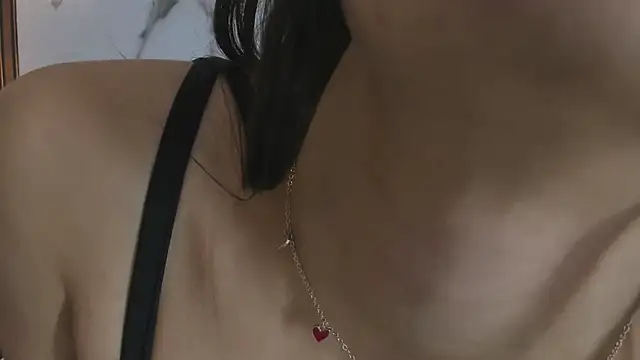 hannahill69 online show from 5, 3, 2025