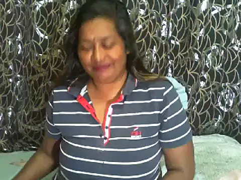 Mammabear 4u online show from 15, 12, 2024